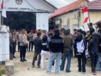 Aksi Unjuk Rasa Himpunan Mahasiswa Islam (HMI) Cabang Pinrang Di Kawal Polisi