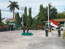 Pasiops Selaku Inspektur Upacara Bacakan Arahan Panglima TNI Pada Momen Upacara 17 an