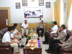 Penuh Kekeluargaan, Kapolres Sidrap Terima Kunjungan Silaturahmi Pimca Bulog yang Baru