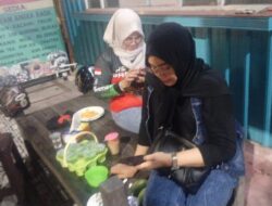 Ketua dan Sekretaris Arjuna Srikandi Family Menikmati Momen Santai di Taman Matiro Tasi, Parepare  Pare pare