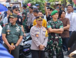 Personil Polres Pinrang Melaksanakan Pengamanan Kampanye Dialogis Paslon Gubernur Sulsel dan Paslon Bupati Pinrang