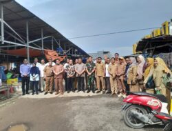Dandim 1420/Sidrap Dampingi Pj Bupati Sidrap Memantau Harga Bahan Pokok di Kabupaten Sidrap
