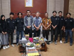 Pj Bupati Pinrang Apresiasi Semanagat Dan Inisiatif KMP UNM Yang Turut Berkontribusi Kemajuan Kabupaten Pintang