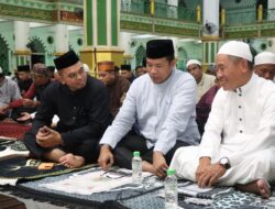 Polres Sidrap Wujudkan Sinergitas dengan Forkopimda Lewat Shalat Tarawih di Masjid Agung