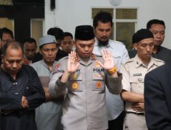 Polres Sidrap Laksanakan Sholat Gaib, Wujud Duka Cita Mendalam Bagi Keluarga Besar Polri