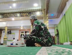 Babinsa Kodim 1420/Sidrap Pantau Situasi Kamtibmas Lewat Safari Subuh di Bumi Nene Mallomo