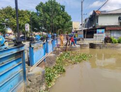 Jaga Air, Selamatkan Sawah”: Ir. Jufri Sulaeman Pimpin Aksi Bersih Enceng Gondok di Pintu BR 33