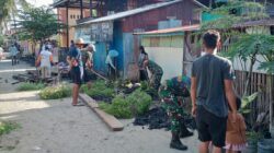 Babinsa dan Warga Sidenreng Kompak Bersihkan Saluran Air, Cegah Banjir dan Penyakit