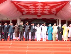 Upacara Hari Bhayangkara di Sidrap Tampilkan Kekompakan TNI-Polri dan Pemda Lewat Defile