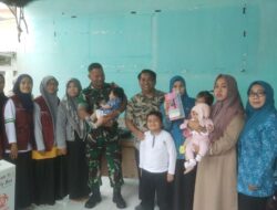 Babinsa Rappang Dampingi Tim PKK Kecamatan Panca Rijang Tinjau Posyandu Cempaka