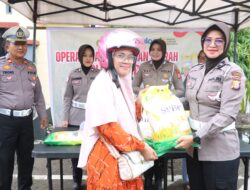 Polres Sidrap Terjunkan Polwan, Ratusan Zak Beras SPHP Ludes Terjual