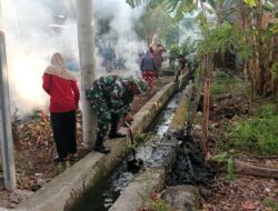 Sambut HUT RI ke-80, Danramil 1420-03/Maritengae Pimpin Karya Bakti Bersihkan Lingkungan di Lakessi