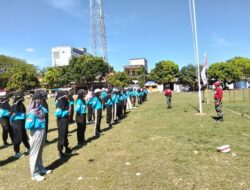 Tingkatkan Semangat Nasionalisme, Personel Koramil 05/Dua Pitue Latih Paskibra HUT RI ke-80