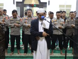 Peduli Terhadap Korban Unjuk Rasa, Polres Sidrap Lakukan Shalat Gaib Di Mesjid Al-Ikhlas