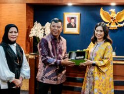 Temui Wamen Pariwisata, Bupati Andi Utta Undang ke Festival Pinisi