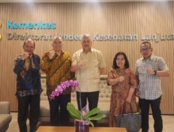 Bupati Pinrang Di Dampingi Kadis Kesejatan Dan Dirut  RSUD Pinrang Lakukan Kunker Ke Gedung Kementrian Kesehatan  RI