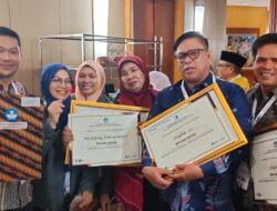 Ridwan Juara III Nasional Kepala SMP Dedikatif Apresiasi GTK 2025