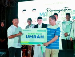 Warga Tumpah Ruah di Maulid Akbar Bulukumba, Hadiah Umrah Diraih Pegawai Inspektorat dan Kesbang