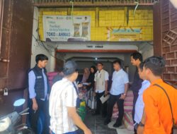 Kasat Reskrim Polres Pinrang Pimpin Pengecekan Harga Beras Di Pasar Sentral Pinrang