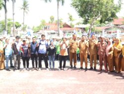 Lepas Tim Marching Band SMPN 1 ke Ajang Provinsi, Bupati Syaharuddin: Tampil Full Power dan Percaya diri