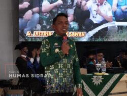 Bupati Sidrap Hadiri Wisuda VII UMS Rappang, Lepas 553 Alumni