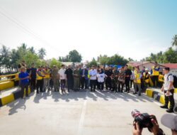 Didampingi Bupati Andi Utta, Gubernur Sulsel Resmikan Jembatan Sungai Balampangi Penghubung Sinjai-Bulukumba