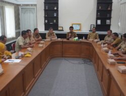 Sekda kabupaten Pinrang Pimpin Rapat persiapan penertiban pedagang kaki lima