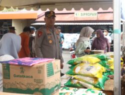 Polres Pinrang Gelar Pangan Murah Bantu Masyarakat Dapatkan Dapatkan Bahan Pokok Terjangkau