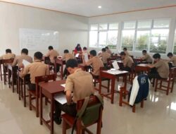 PELAKSANAAN UJIAN SEKOLAH SMK NEGERI 2 BULUKUMBA BERLANGSUNG TERTIB DAN KONDUSIF