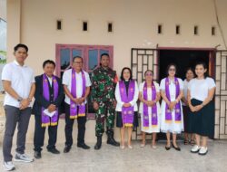 Pastikan Paskah Khidmat, Babinsa Batu Lappa Sertu Hasdi Jaga Keamanan di Gereja Kibaid