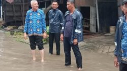 Bupati Tinjau LokasiTergeng Banjir Di Beberapa Titik Kota
