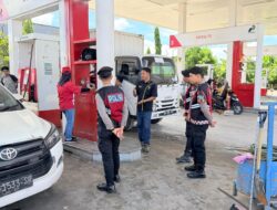 Patroli Perintis Presisi Jadir Ditenga Masyarakat Sat Samapta Pinrang Pantau UMK Dan SPBU