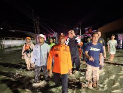Gerak Cepat, Bupati Sidrap Tinjau Banjir Amparita Setiba dari Jakarta