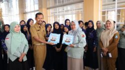 Siswa SMPN 7 Bulukumba Field Trip ke Gedung Pinisi dan Ammatoa