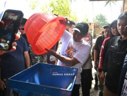 Bupati Syaharuddin Operasikan Mesin Pengupas Kopi di Tana Toro, Dorong Petani Tingkatkan Kualitas Produksi