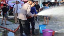 Polres Pinrang Gelar Bakti Sosial Penyaluran Air Bersih Dalam Rangka Hut Bhayangkara Ke 80
