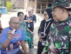Antusias Mayarakat Desa Tanratuo  Sambut Tim Kesehatan  Satgas TMMD Ke – 129 Kodim 1404/Pinrang  Untuk Diperiksa Kesehatannya Secara Gratis