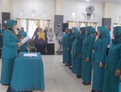 Pelantikan Sejumlah Ketua Tim Penggerak PKK Tingkat Kecamatan Berlangsung Penuh Hikmat