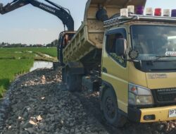 Gaspol, Satgas TMMD Ke -129 Kodim 1404/Pinrang Terus Datangkan Truk Pengangkut Timbunan Kelokasi Jalan Tani” Kian Terbentuk “