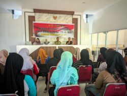 Tingkatkan Kesadaran Hidup Sehat, Satgas TMMD Ke – 129 Kodim 1404/Pinrang  Gelar Penyuluhan Kesehatan Di Kantor Desa Tanratuo