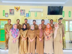 Kades Lagading Bersama Staf Ucapkan Dirgahayu RI ke-81