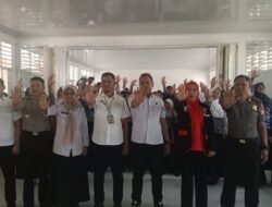 POLRES BULUKUMBA SINERGI DENGAN GANN & KESBANGPOL139 SISWA SMPN 7 BULUKUMBA KOMPAK ANGKAT TANGAN TOLAK NARKOBA