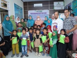 Pemkab Pinrang Salurkan Bantuan Susu  Di Cempa Dan Lanrisang  Untuk Cegah Stunting Dan Kembangkan Gizi Anak