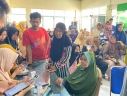 Pelayanan IKD Di  Desa Wiring Tasi Di Sambut Antusias Warga