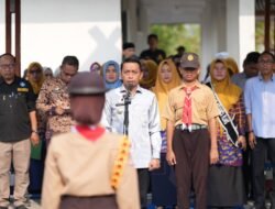 Syaharuddin Alrif Jadi Pembina Apel Pagi di SMPN 2 Pangsid, Motivasi Siswa Kejar Prestasi