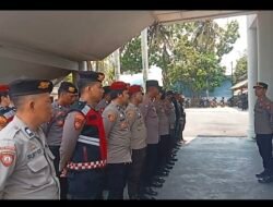 Pengamanan Humanis Polres Pinrang Kawal Aksi Unjuk Rasa Mahasiswa Di Gedung DPRD Pinrang