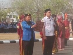 Andi Harusuddin. S. Pd. M.Pd Adalah Kepala UPT SND 161 Pinrang Didapuk  Bacakan Teks UUD 1945  Pada Upacara Hari Sumpah Pemuda  Ke 98 Tingkat Kabupaten Pinrang